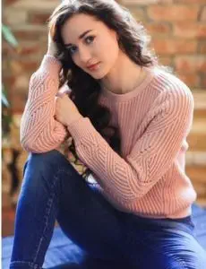 Elite escort service in Turkaulia for home and hotel visits